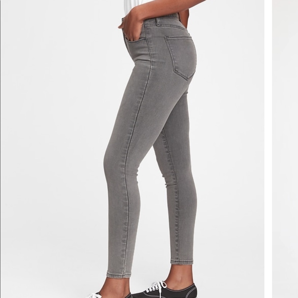 Gap Universal High Rise Jeggings, size 6 tall